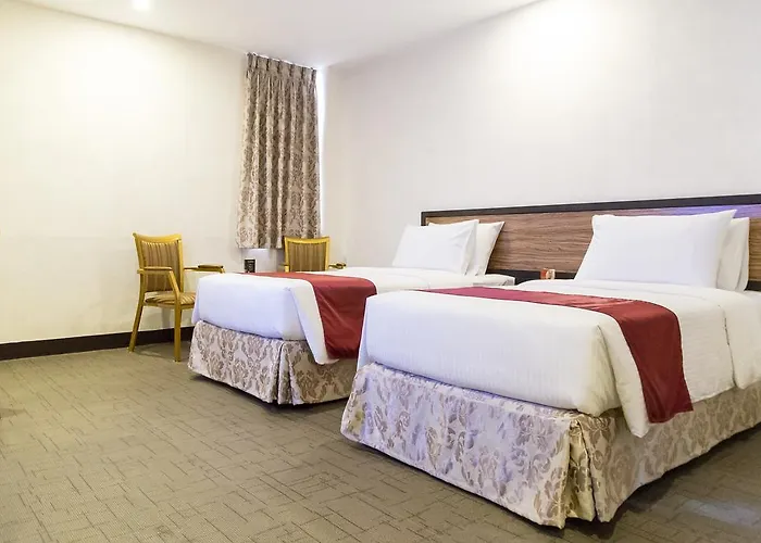 D Circle Hotel 3*