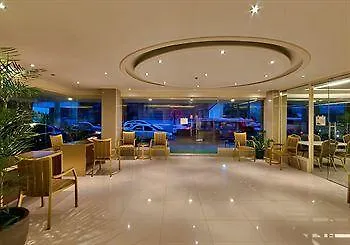 D Circle Hotel 3*