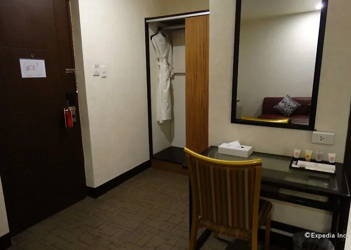 Hotel D Circle 3*